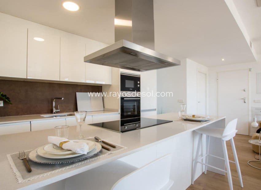 2 soveværelse Lejlighed til salg i La Villajoyosa / Vila Joiosa med swimmingpool - € 445.000 (Ref: 8544036)