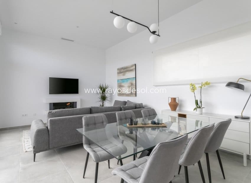 3 slaapkamer Villa te koop in Calasparra met zwembad - € 345.000 (Ref: 8544050)