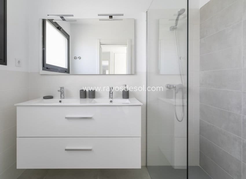 3 slaapkamer Villa te koop in Calasparra met zwembad - € 345.000 (Ref: 8544050)