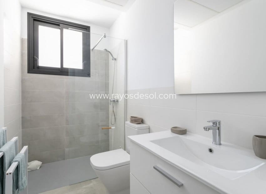 3 slaapkamer Villa te koop in Calasparra met zwembad - € 345.000 (Ref: 8544050)