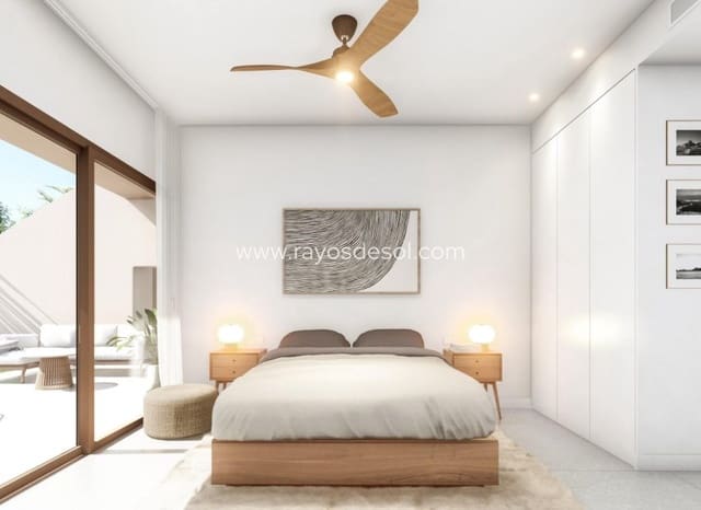 Apartamento de 3 habitaciones en Los Alcázares en venta con piscina - 349.000 € (Ref: 8560707)