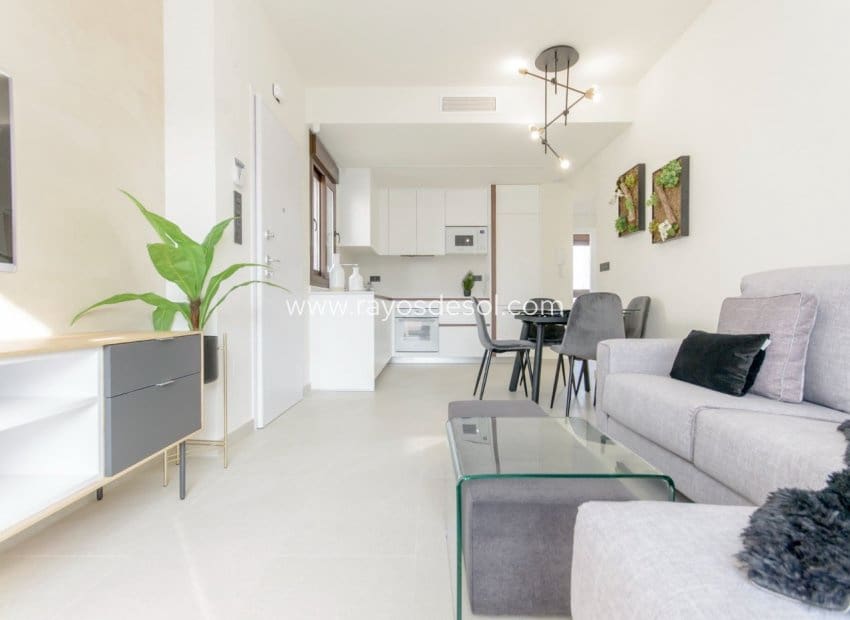 3 soveværelse Lejlighed til salg i Los Balcones med swimmingpool - € 325.000 (Ref: 8566528)