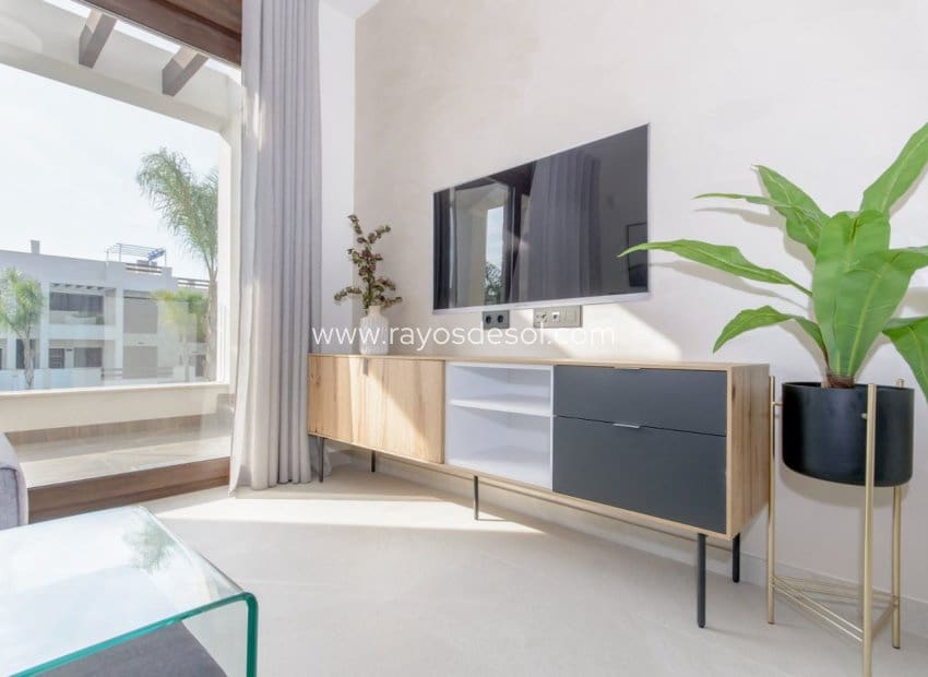 3 soveværelse Lejlighed til salg i Los Balcones med swimmingpool - € 325.000 (Ref: 8566528)