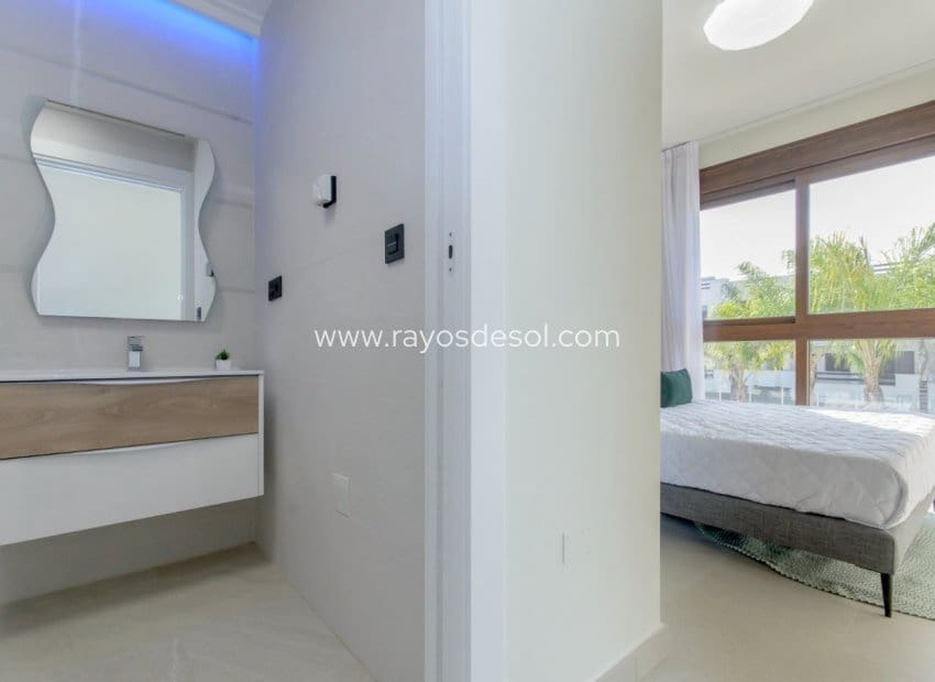 3 soveværelse Lejlighed til salg i Los Balcones med swimmingpool - € 325.000 (Ref: 8566528)