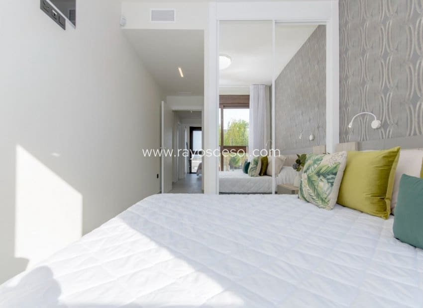 3 soverom Leilighet til salgs i Los Balcones med svømmebasseng - € 330 000 (Ref: 8566528)