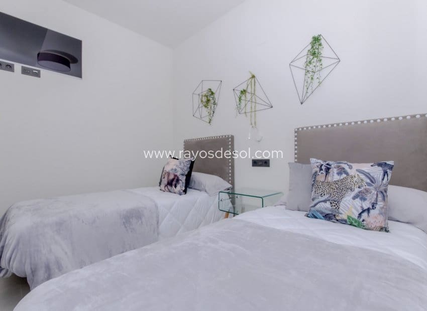 3 soverom Leilighet til salgs i Los Balcones med svømmebasseng - € 330 000 (Ref: 8566528)