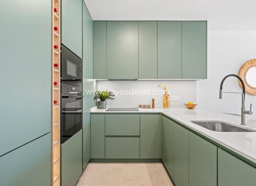 2 Zimmer Apartment zu verkaufen in Los Alcazares mit Pool - 265.000 € (Ref: 8571021)