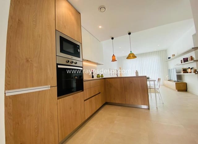 3 slaapkamer Appartement te koop in Pilar de la Horadada ciudad, Pilar de la Horadada met zwembad - € 334.900 (Ref: 8578325)