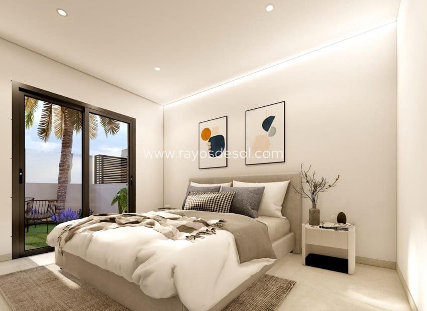 2 soveværelse Lejlighed til salg i Lo Pagan - € 258.900 (Ref: 8597742)