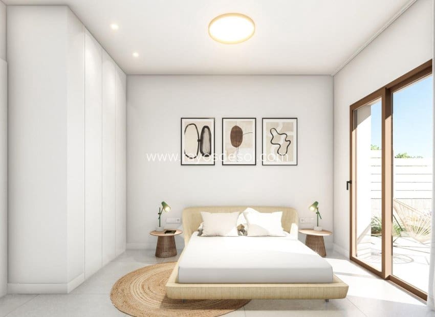 3 soveværelse Lejlighed til salg i Los Alcazares med swimmingpool - € 309.000 (Ref: 8609173)