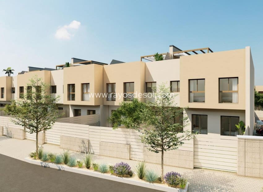 3 makuuhuone Huoneisto myytävänä paikassa Los Alcazares mukana uima-altaan - 359 000 € (Ref: 8609173)