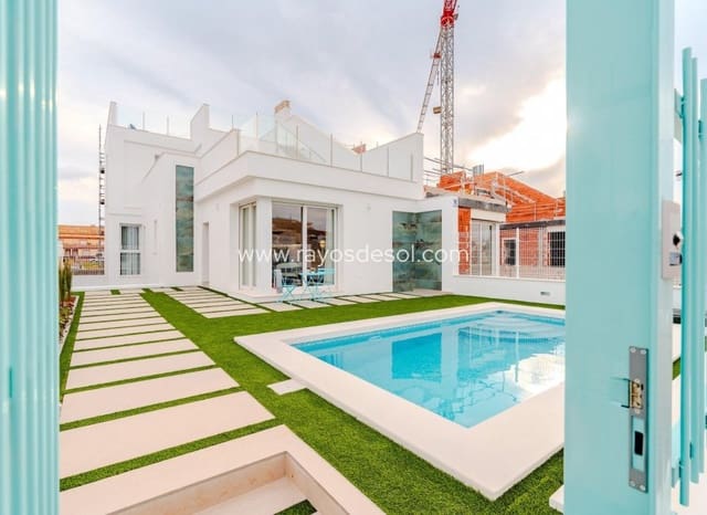 3 quarto Moradia para venda em Las Lomas de Rame - Bahía Bella, Los Alcázares com piscina - 467 000 € (Ref: 8609179)