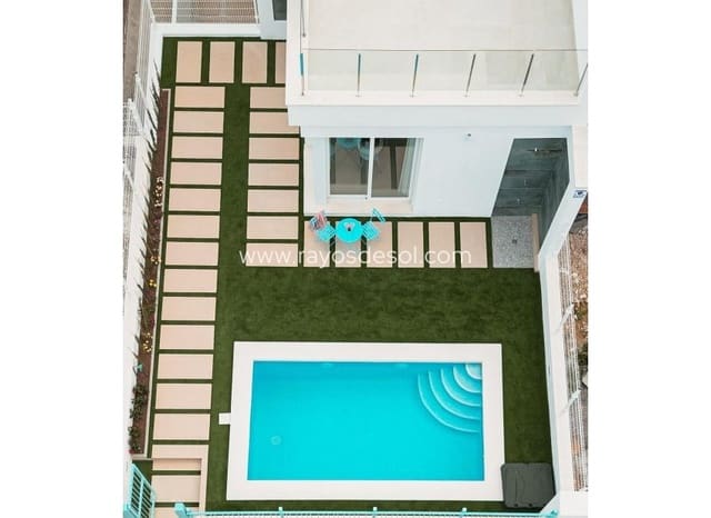 3 quarto Moradia para venda em Las Lomas de Rame - Bahía Bella, Los Alcázares com piscina - 467 000 € (Ref: 8609179)