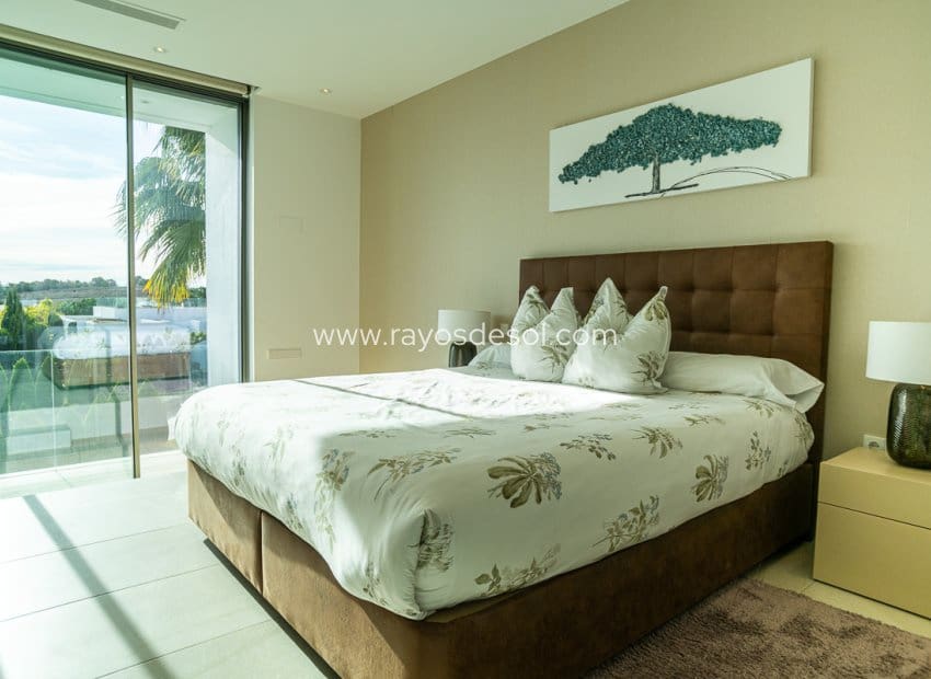 4 soveværelse Villa til salg i Las Colinas Golf med swimmingpool - € 950.000 (Ref: 8609184)