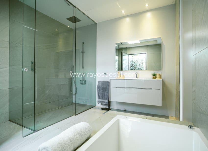 4 soveværelse Villa til salg i Las Colinas Golf med swimmingpool - € 950.000 (Ref: 8609184)