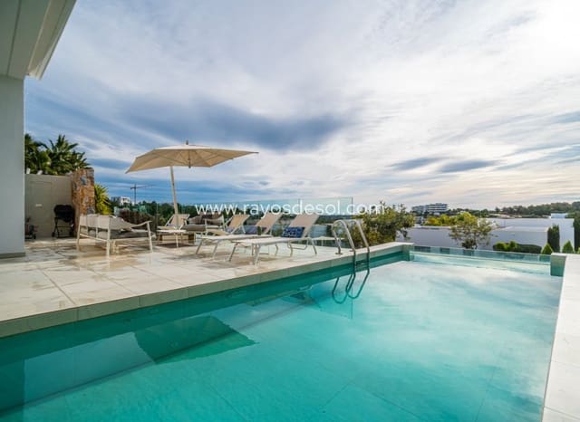 4 bedroom Villa for sale in Las Colinas Golf, Orihuela with pool - € 950,000 (Ref: 8609184)