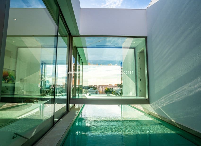 4 soveværelse Villa til salg i Las Colinas Golf med swimmingpool - € 950.000 (Ref: 8609184)