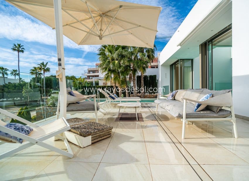 4 soveværelse Villa til salg i Las Colinas Golf med swimmingpool - € 950.000 (Ref: 8609184)