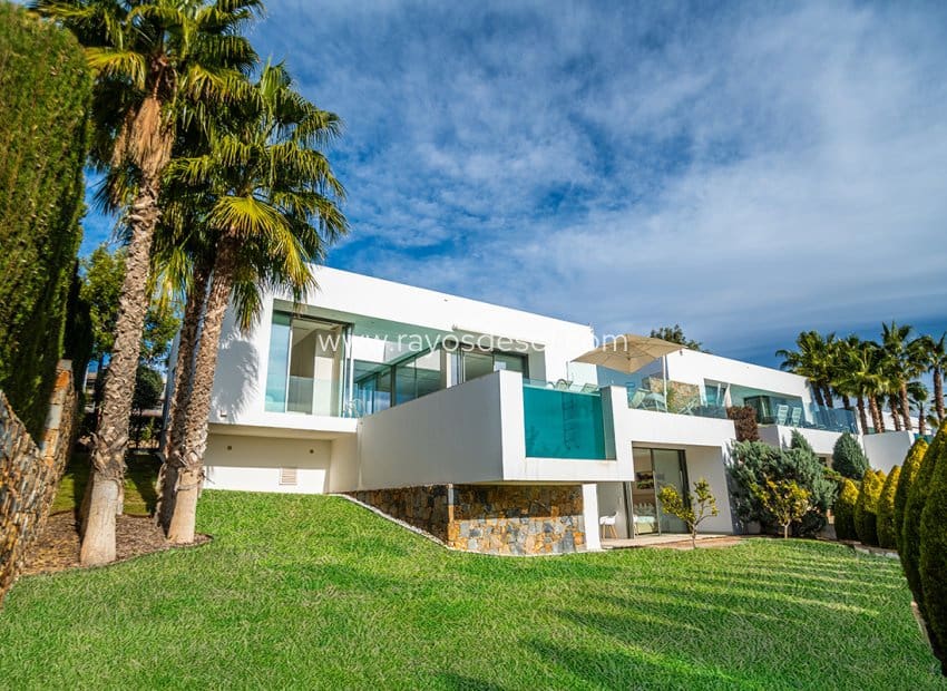 4 soveværelse Villa til salg i Las Colinas Golf med swimmingpool - € 950.000 (Ref: 8609184)