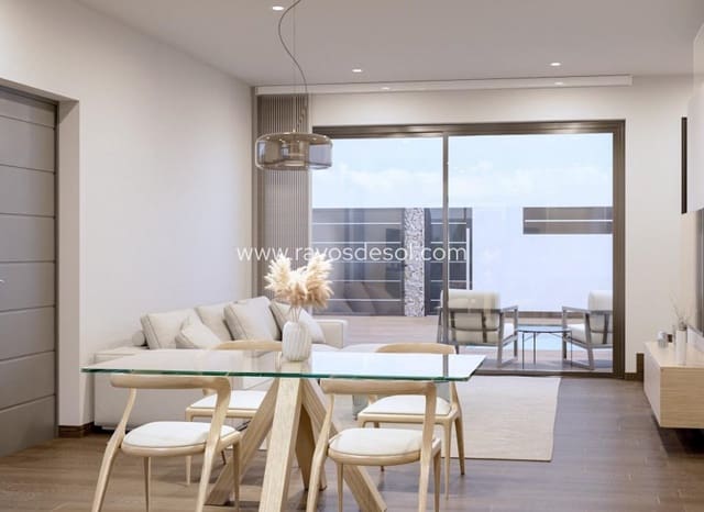 3 bedroom Villa for sale in San Pedro del Pinatar ciudad, San Pedro del Pinatar with pool - € 479,900 (Ref: 8613004)