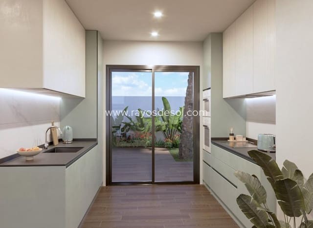 3 bedroom Villa for sale in San Pedro del Pinatar ciudad, San Pedro del Pinatar with pool - € 479,900 (Ref: 8613004)