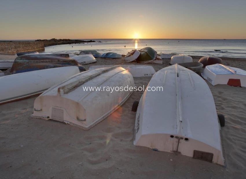 2 sypialnia Apartament na sprzedaż w Torrevieja z basenem - 270 900 € (Ref: 8613005)