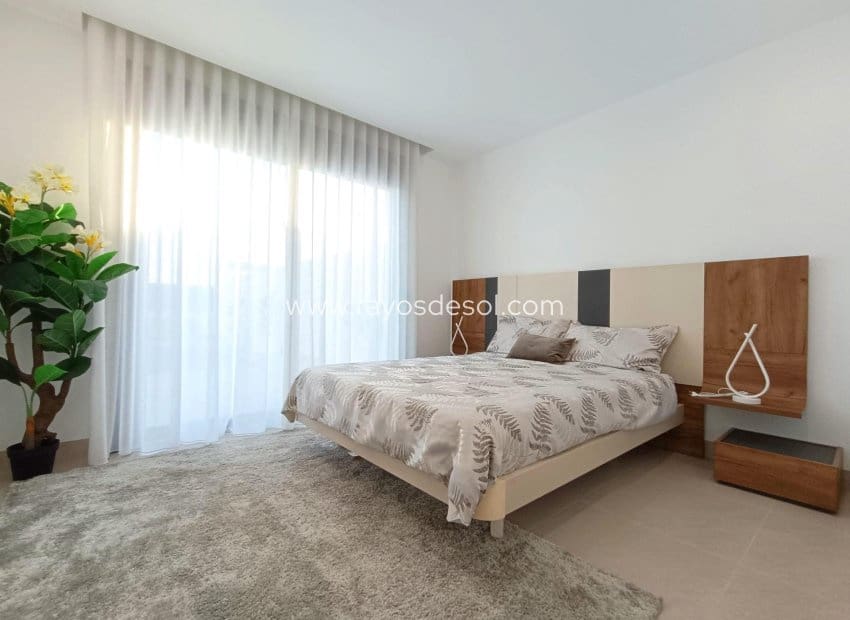 3 slaapkamer Villa te koop in Benijofar met zwembad - € 449.000 (Ref: 8646133)