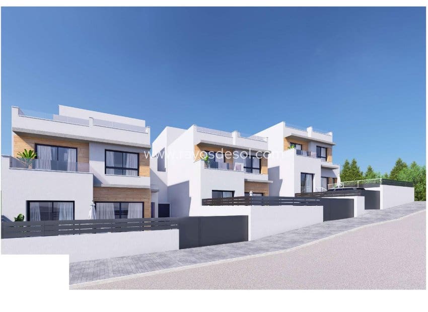 3 bedroom Villa for sale in Benijofar with pool - € 465,000 (Ref: 8646133)