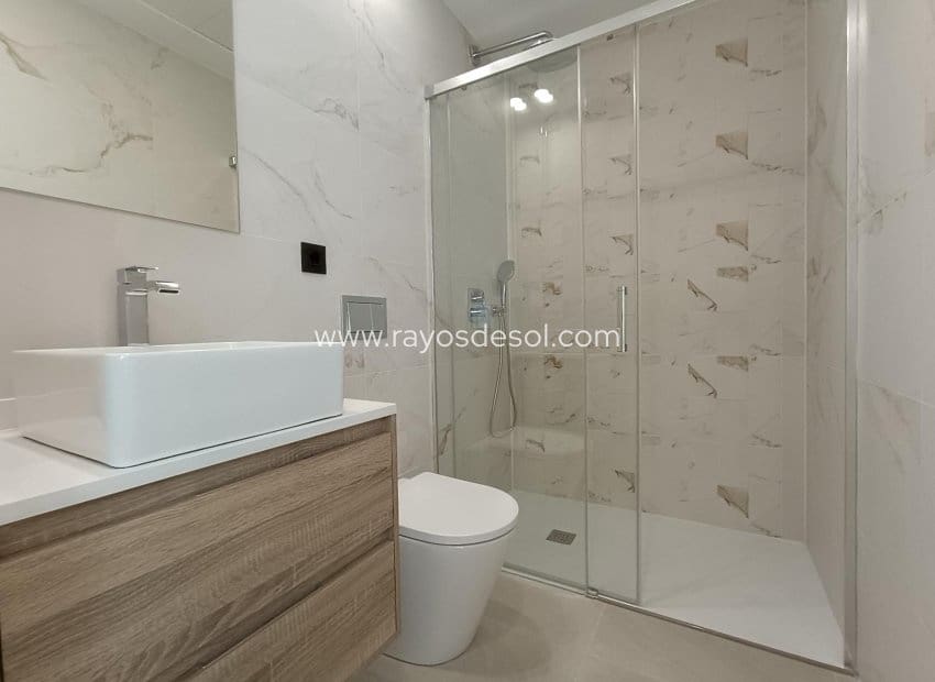 3 bedroom Villa for sale in Benijofar with pool - € 465,000 (Ref: 8646133)
