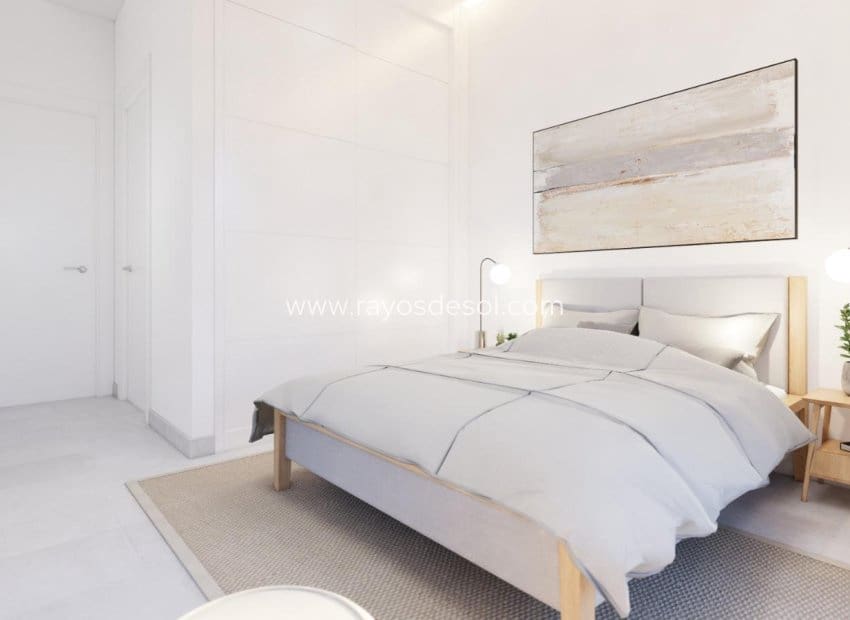 3 quarto Moradia para venda em Los Alcazares com piscina - 1 390 000 € (Ref: 8646137)