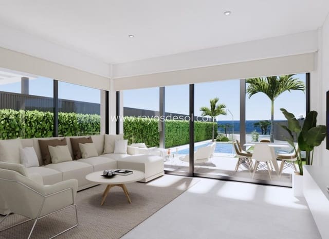 3 bedroom Villa for sale in Los Narejos - Punta Calera, Los Alcázares with pool - € 1,390,000 (Ref: 8646137)