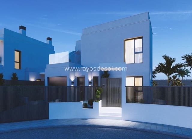 3 soveværelse Villa til salg i Los Narejos - Punta Calera, Los Alcázares med swimmingpool - € 1.390.000 (Ref: 8646137)