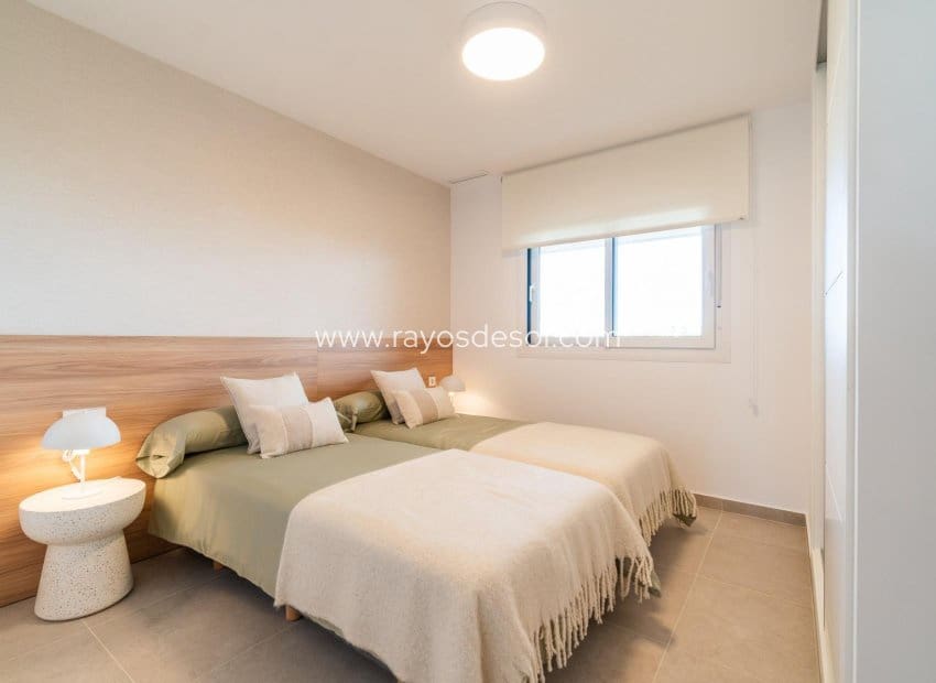 3 soverom Leilighet til salgs i Playa Flamenca med svømmebasseng - € 395 000 (Ref: 8646140)