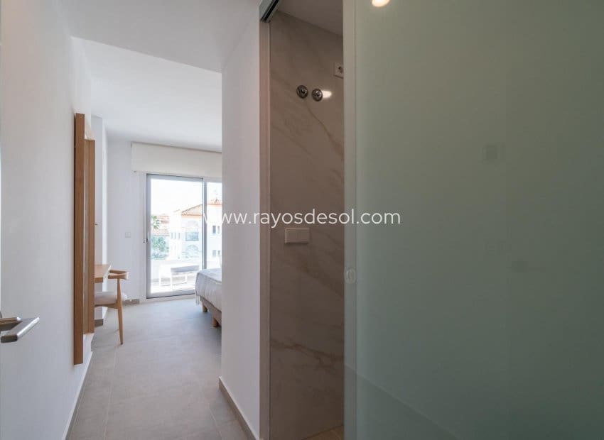 3 soverom Leilighet til salgs i Playa Flamenca med svømmebasseng - € 395 000 (Ref: 8646140)
