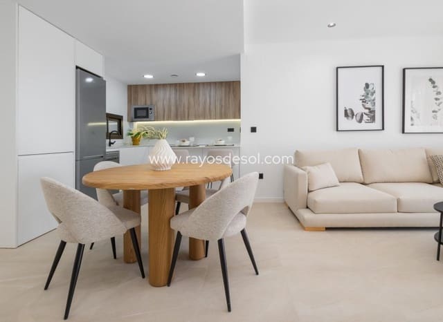 3 quarto Penthouse para venda em Las Lomas de Rame - Bahía Bella, Los Alcázares com piscina - 405 000 € (Ref: 8655066)