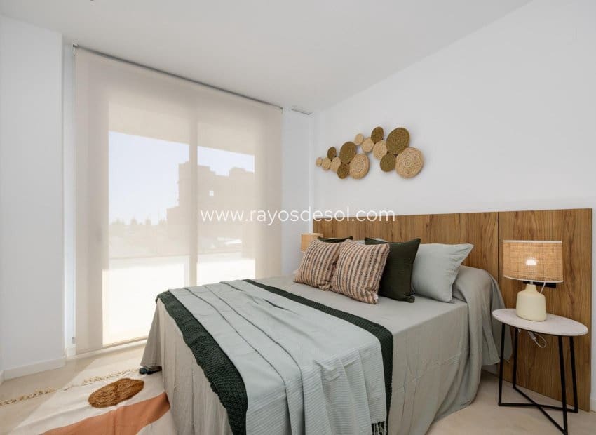 2 sovrum Takvåning till salu i Los Alcazares med pool - 325 000 € (Ref: 8655067)