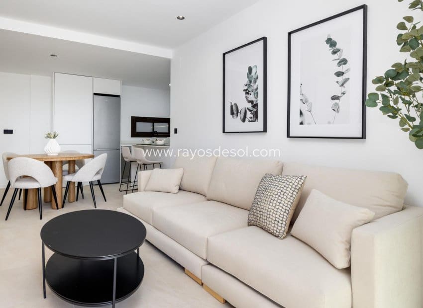 2 sovrum Takvåning till salu i Los Alcazares med pool - 325 000 € (Ref: 8655067)