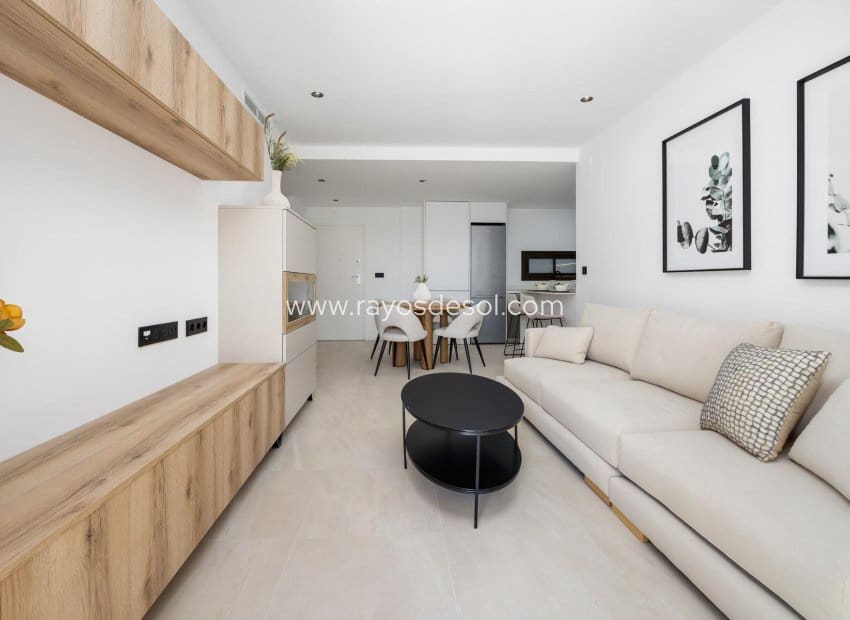 2 sovrum Takvåning till salu i Los Alcazares med pool - 325 000 € (Ref: 8655067)