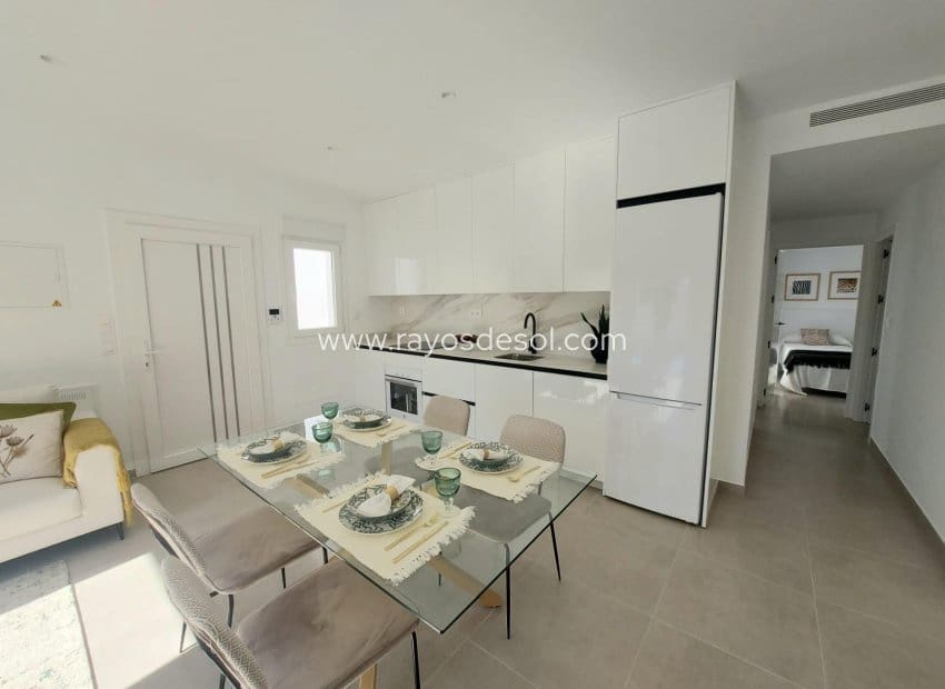 3 chambre Villa/Maison à vendre à Roldan avec piscine - 272 500 € (Ref: 8680344)