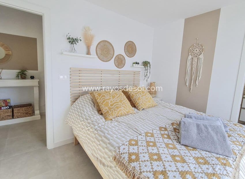 3 soveværelse Villa til salg i San Pedro del Pinatar med swimmingpool - € 439.000 (Ref: 8680925)