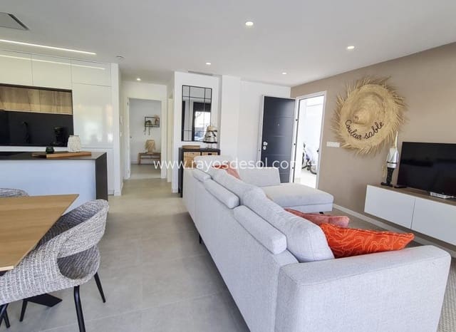 3 bedroom Villa for sale in San Pedro del Pinatar ciudad, San Pedro del Pinatar with pool - € 439,000 (Ref: 8680925)