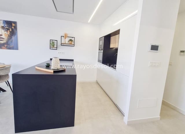 3 bedroom Villa for sale in San Pedro del Pinatar ciudad, San Pedro del Pinatar with pool - € 439,000 (Ref: 8680925)