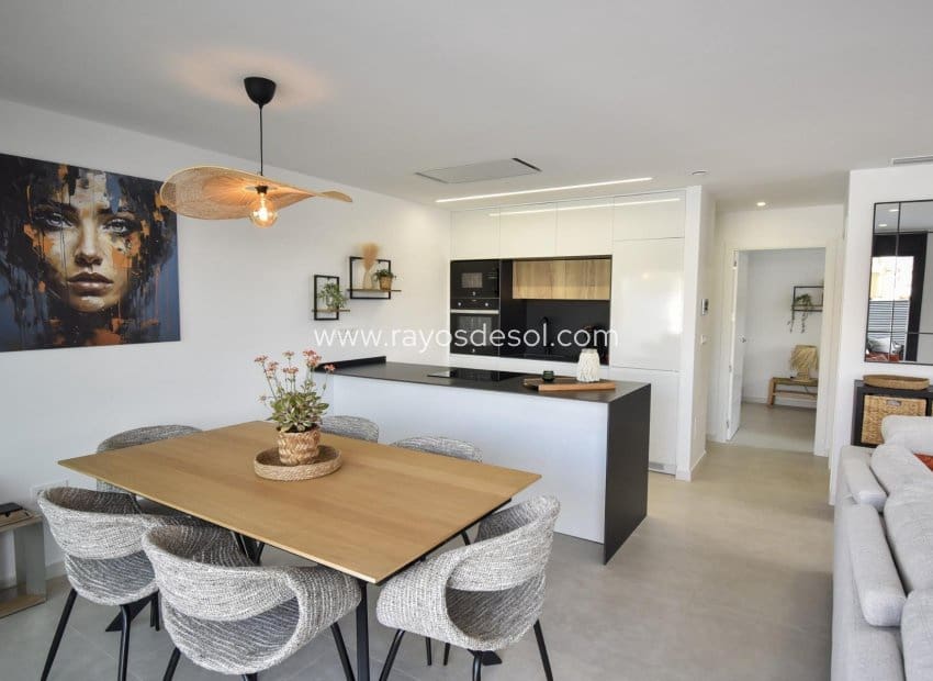 3 soveværelse Villa til salg i San Pedro del Pinatar med swimmingpool - € 439.000 (Ref: 8680925)