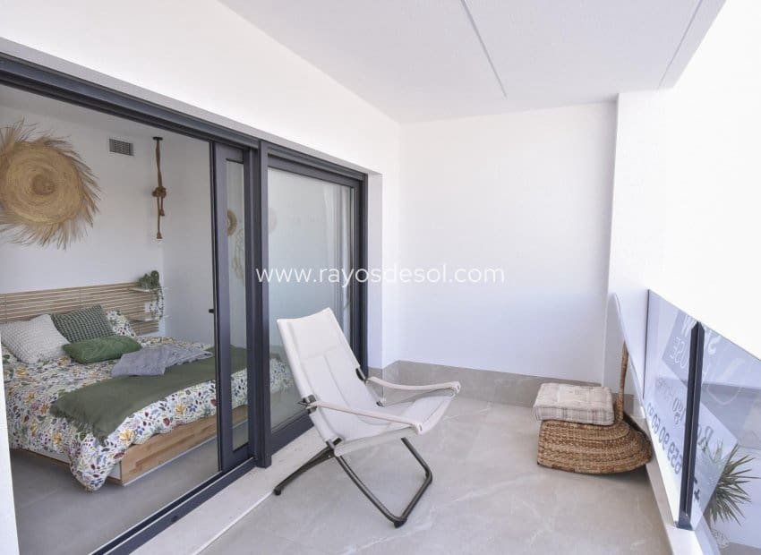 3 soveværelse Villa til salg i San Pedro del Pinatar med swimmingpool - € 439.000 (Ref: 8680925)