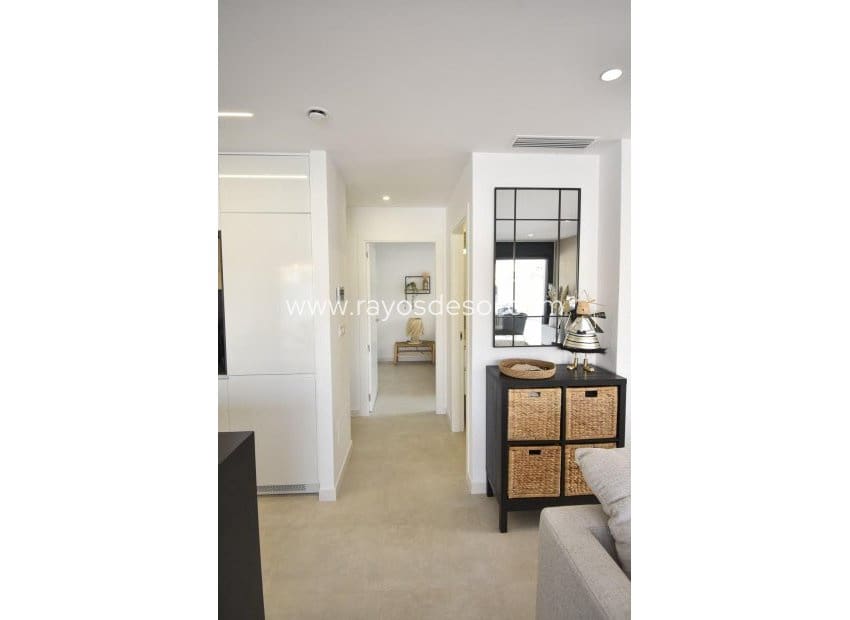 Chalet de 3 habitaciones en San Pedro del Pinatar en venta con piscina - 445.000 € (Ref: 8680925)