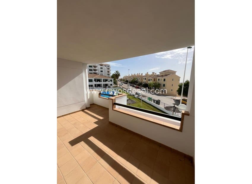 2 sovrum Takvåning till salu i Orihuela Costa med pool - 347 700 € (Ref: 8692147)