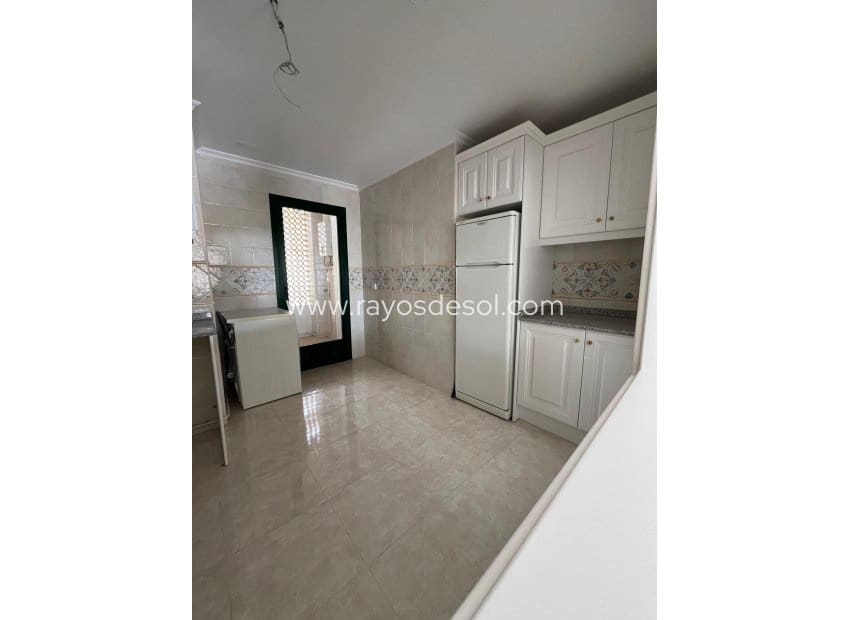 2 sovrum Takvåning till salu i Orihuela Costa med pool - 347 700 € (Ref: 8692147)
