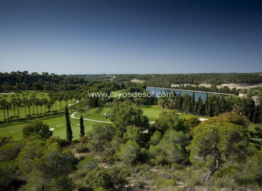 2 bedroom Apartment for sale in Orihuela Costa with pool - € 298,900 (Ref: 8692149)