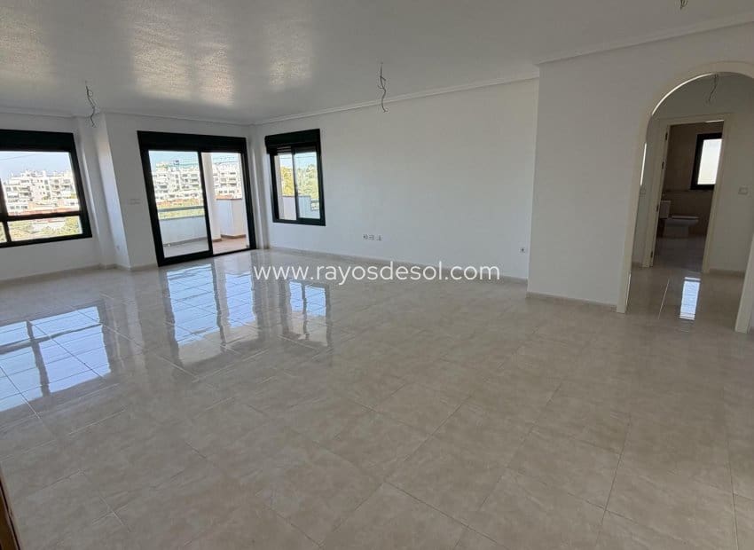 2 soverom Leilighet til salgs i Orihuela Costa med svømmebasseng - € 298 900 (Ref: 8692149)