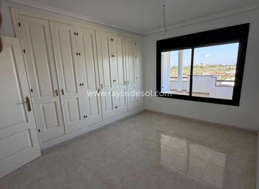 2 soverom Leilighet til salgs i Orihuela Costa med svømmebasseng - € 298 900 (Ref: 8692149)